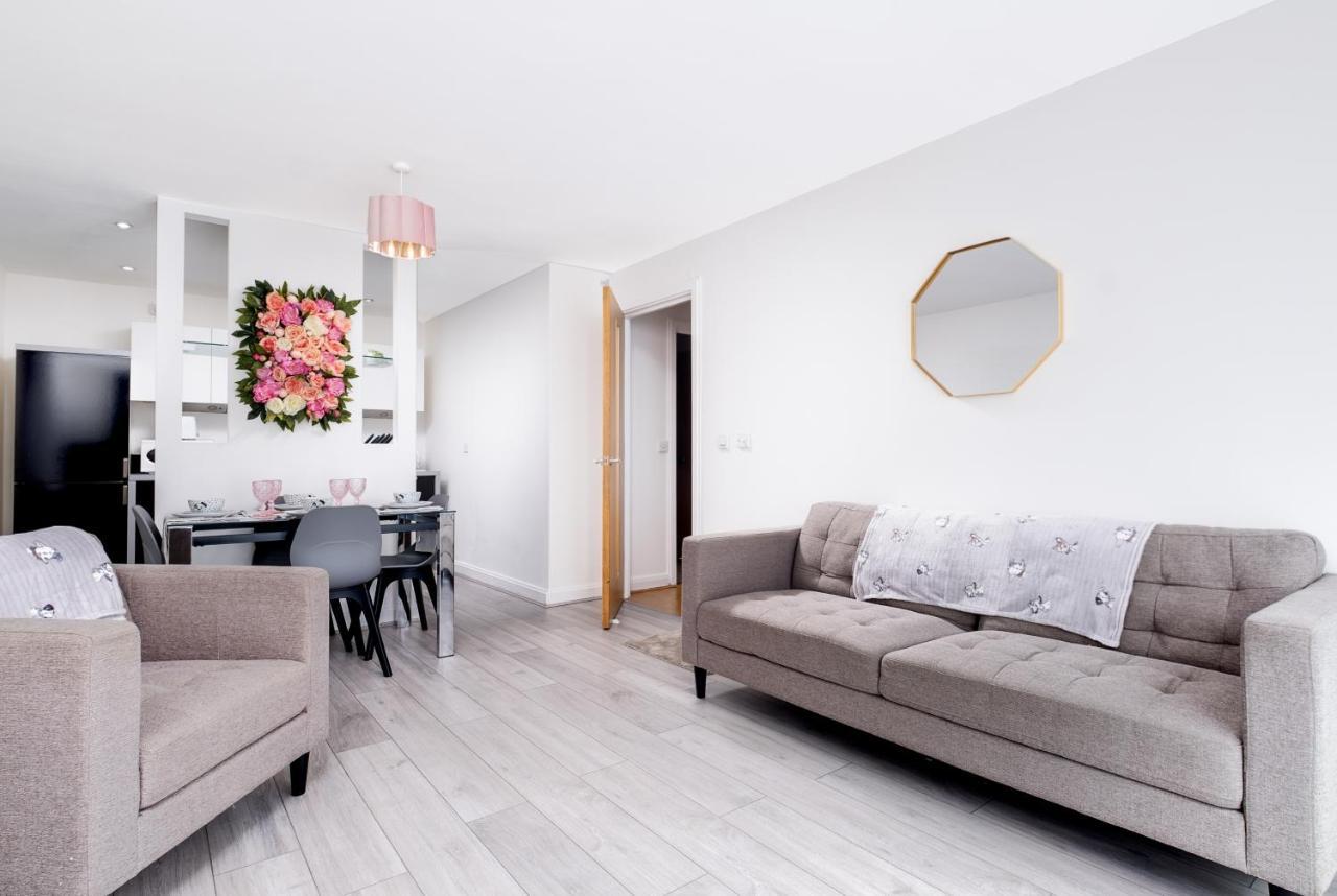 Fairytale 2 Bedroom Apartment City Centre Free Parking Birmingham Exterior photo