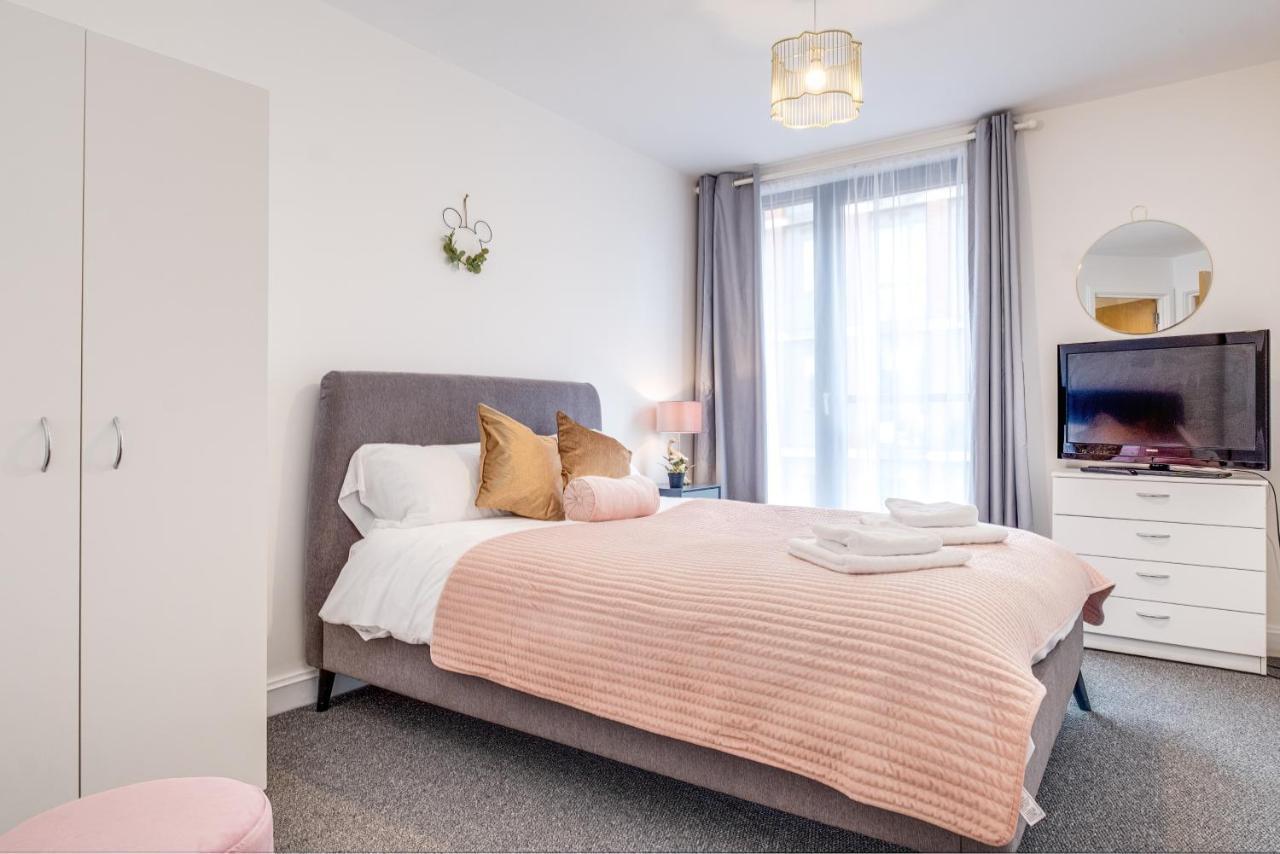 Fairytale 2 Bedroom Apartment City Centre Free Parking Birmingham Exterior photo